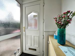 Entrance Hall- click for photo gallery